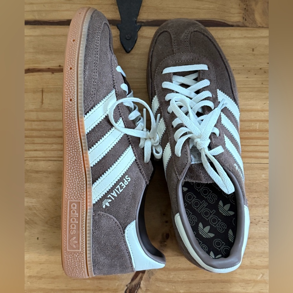 Adidas Spezial brown sneakers